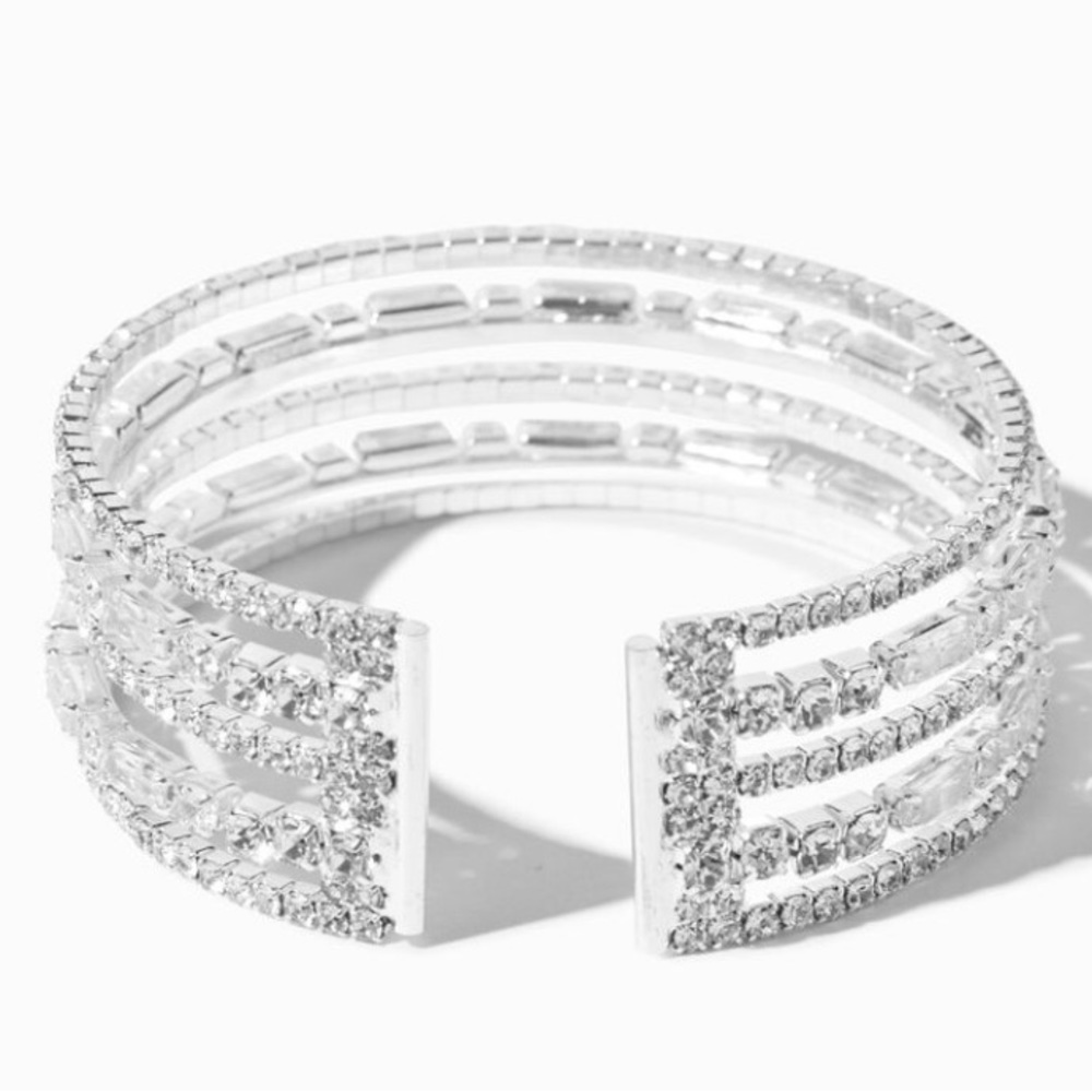 NWT CLAIRE’S ADJUSTABLE BRACELET - Picture 2 of 2